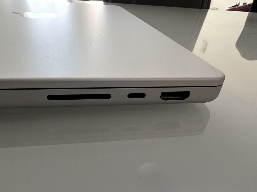 Apple Macbook Pro 14 1TB M1 Pro