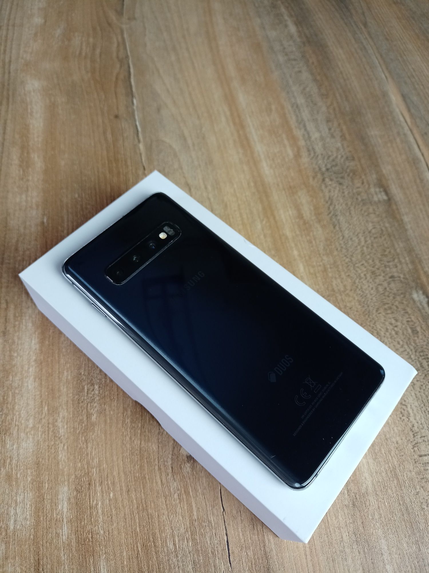 Samsung Galaxy S10 128/8gb