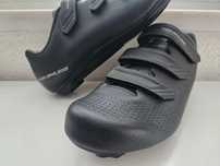 Sapatos Nakamura Tam. 42 e 44 (Usados)