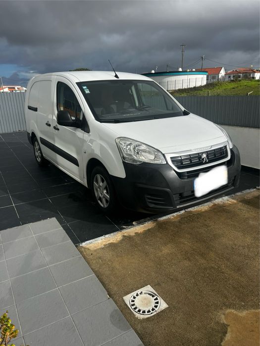 Peugeot Partner 1.6 BlueHDi Confort c/apenas 1 registo