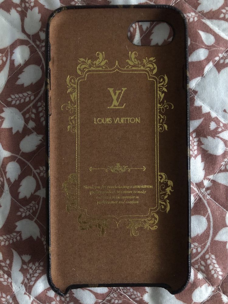 Case Monogram Louis Vuitton Iphone SE 2020/2022