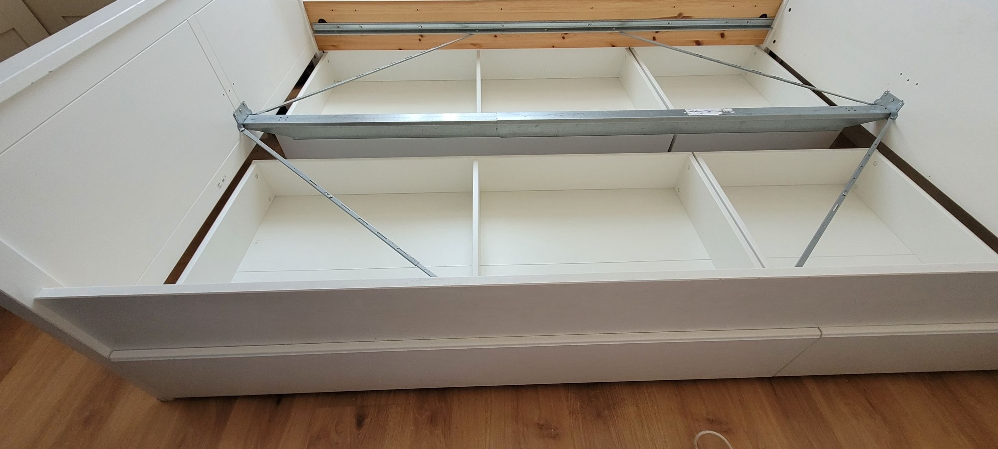Łóżko IKEA HEMNES 140x200 białe - rama