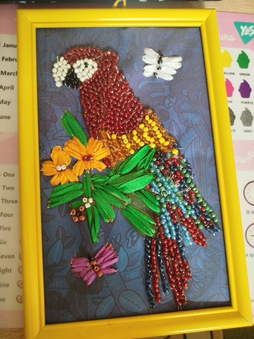 Картина бісером папуга