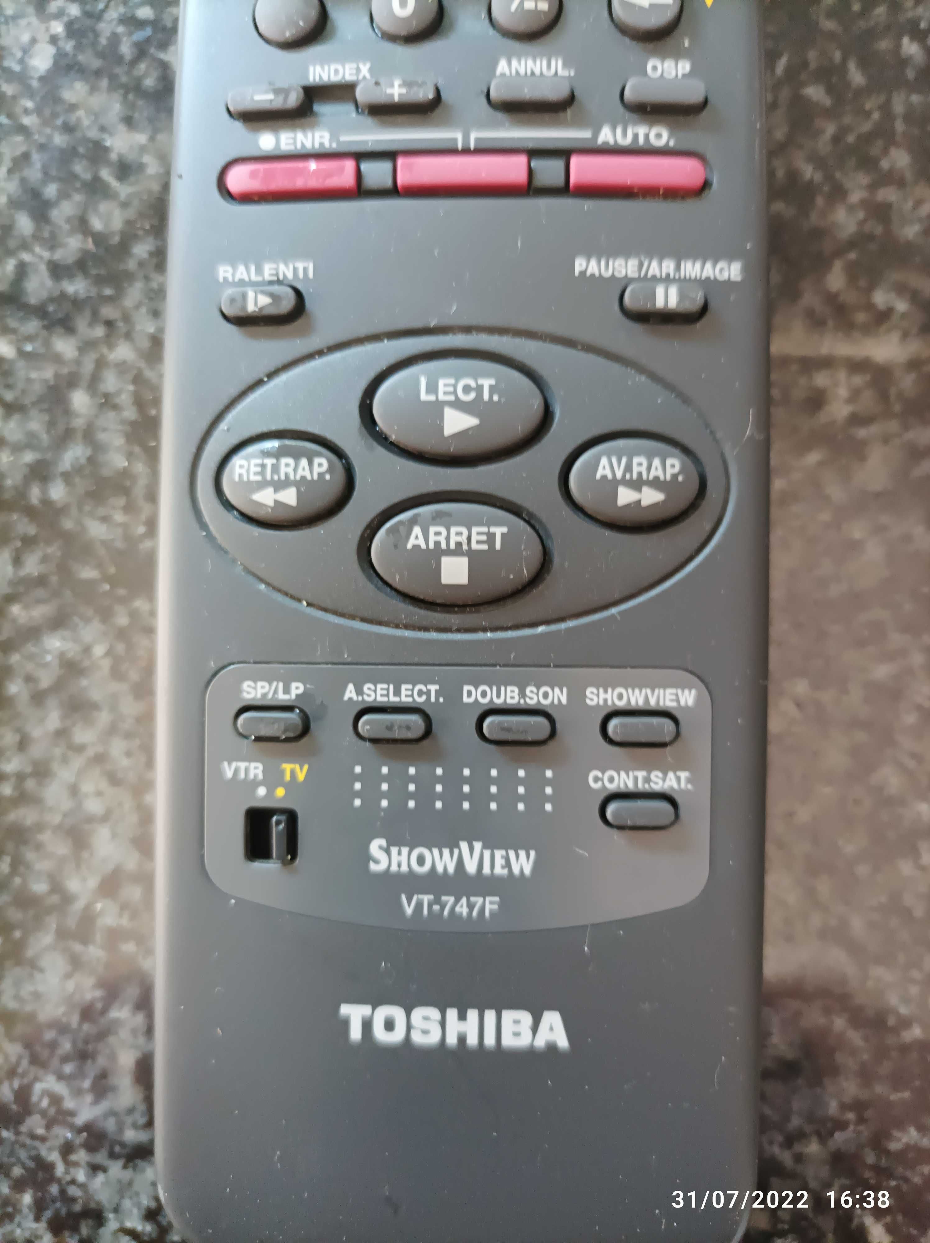 Comando Toshiba VT-747F