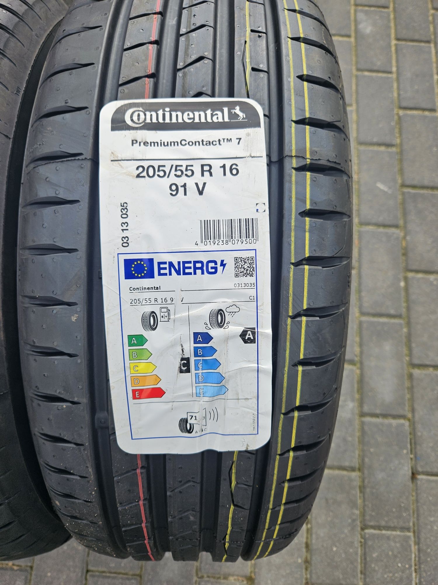 Opony Continental PremiumContact7 205/55 R16 91V nowe