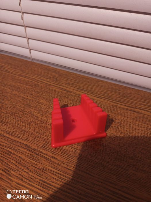 Продам тримач проводів для пайки