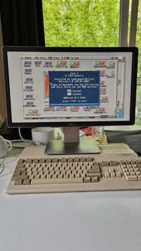 Monitor dell idealnie pasuje do Amiga