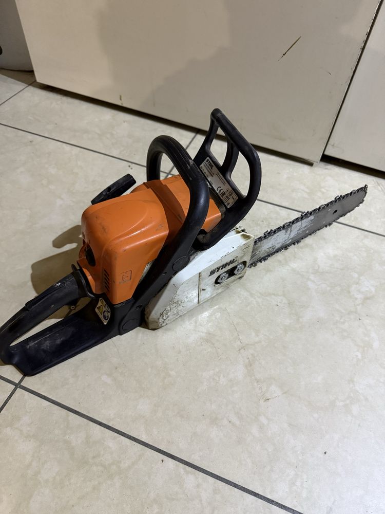 Продам бензопилу stihl ms170
