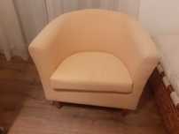 Cadeirão amarelo