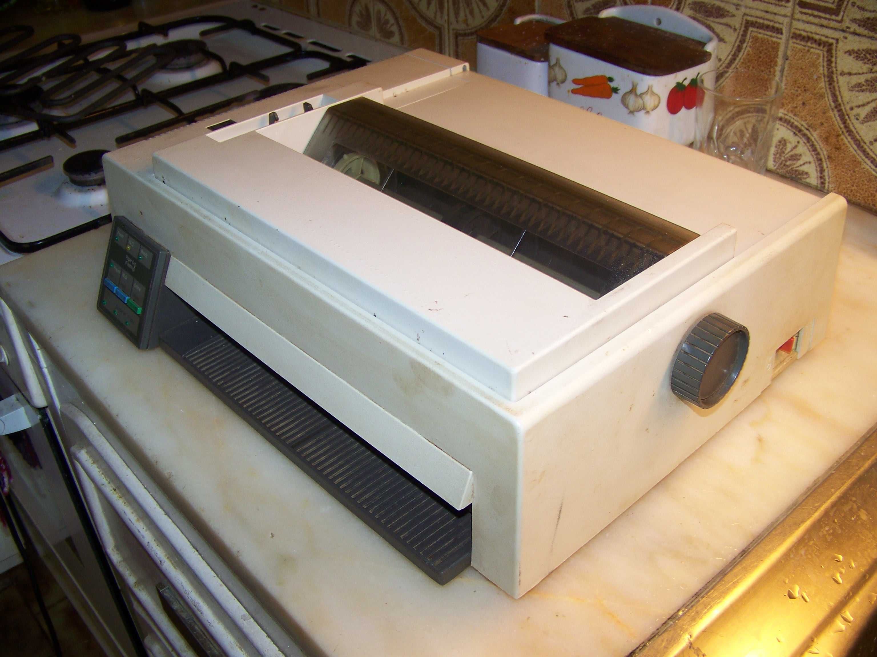 impressora antiga IBM proprinter III
