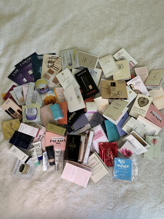 Puder Huda Beauty Pound Cake