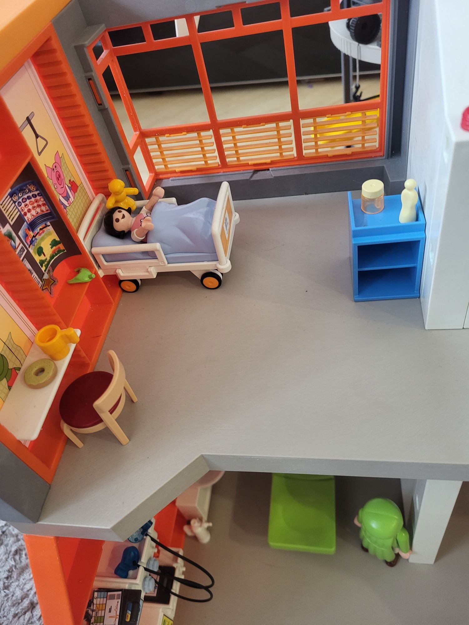Playmobil szpital + helikopter górski + lotnisko