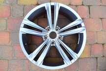 VW 18 ,,R-Line T-Roc 2GA Oryginał