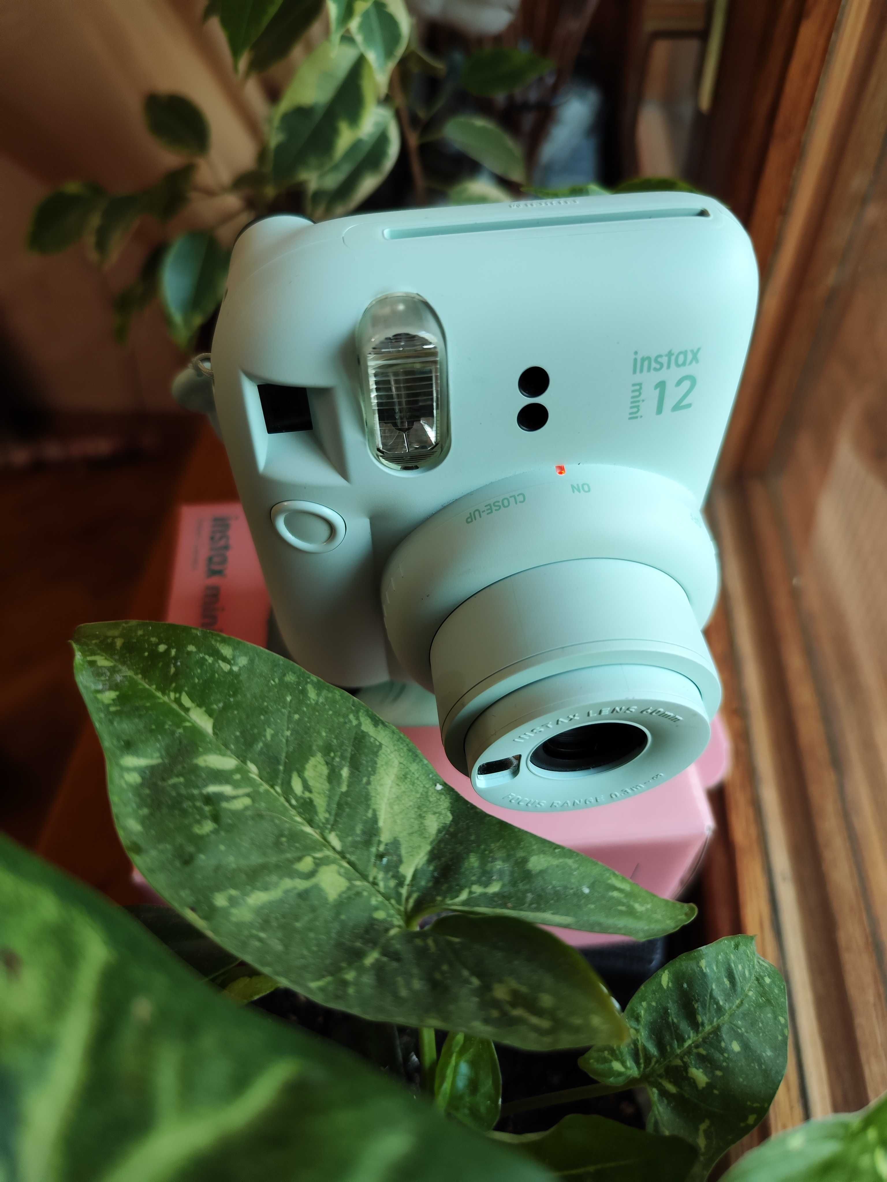 Фотокамера Fujifilm INSTAX MINI 12 Mint Green (Інстакс міні 12)