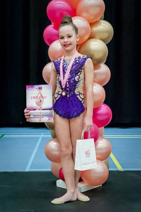 Купальник для художньої гімнастики