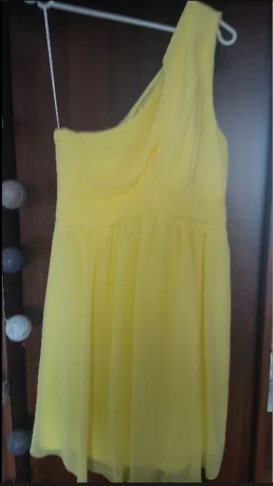 Sukienka Vila, rozmiar 40 żółta, cytrynową, na jedno ramię
