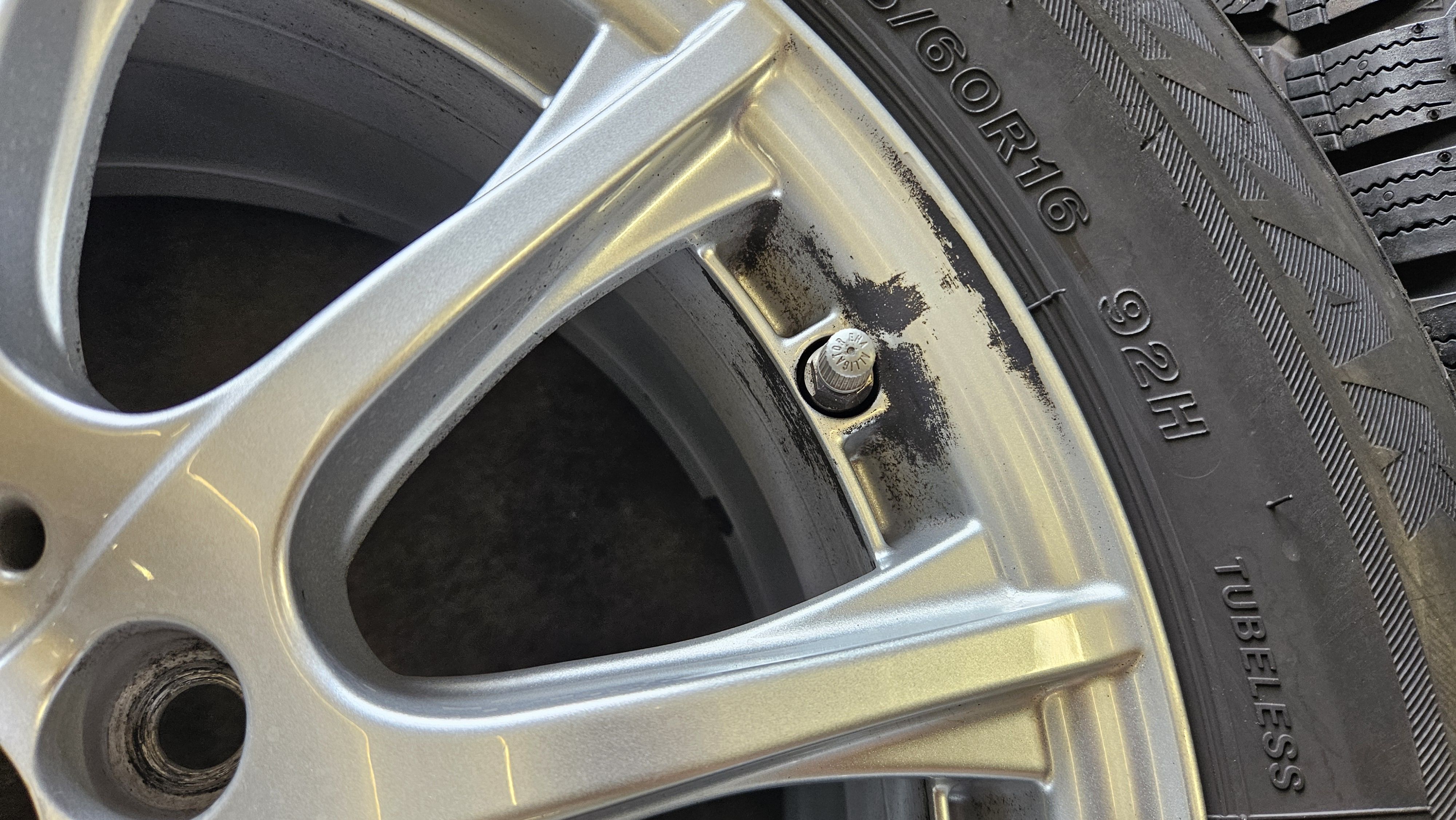 4x Felgi aluminiowe MERCEDES OE 6.5 x 16 5x112 ET38 Mercedes C-Klasa