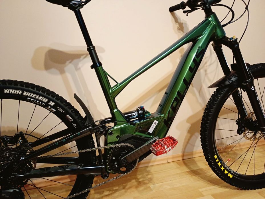 Kellys Theos R30 M 725Wh 95nm 2025