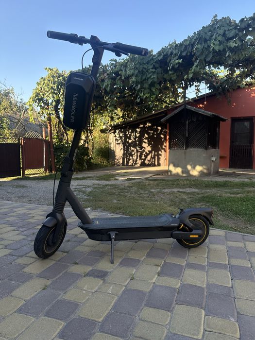 Електросамокат Ninebot max g2