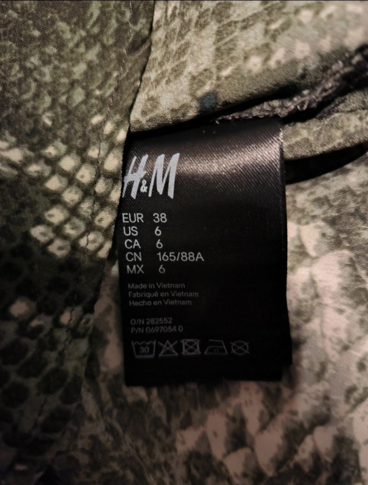 Koszula khaki w wężowy wzór H&M 38