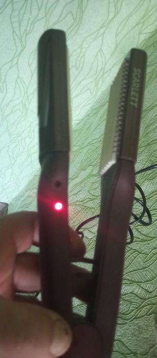 Плойка SCARLETT SC-069 б.у состояние новой.