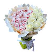 Bukiet z cukierków Raffaello mydlane róże Prezent Pamiątka KOMUNIA (2)