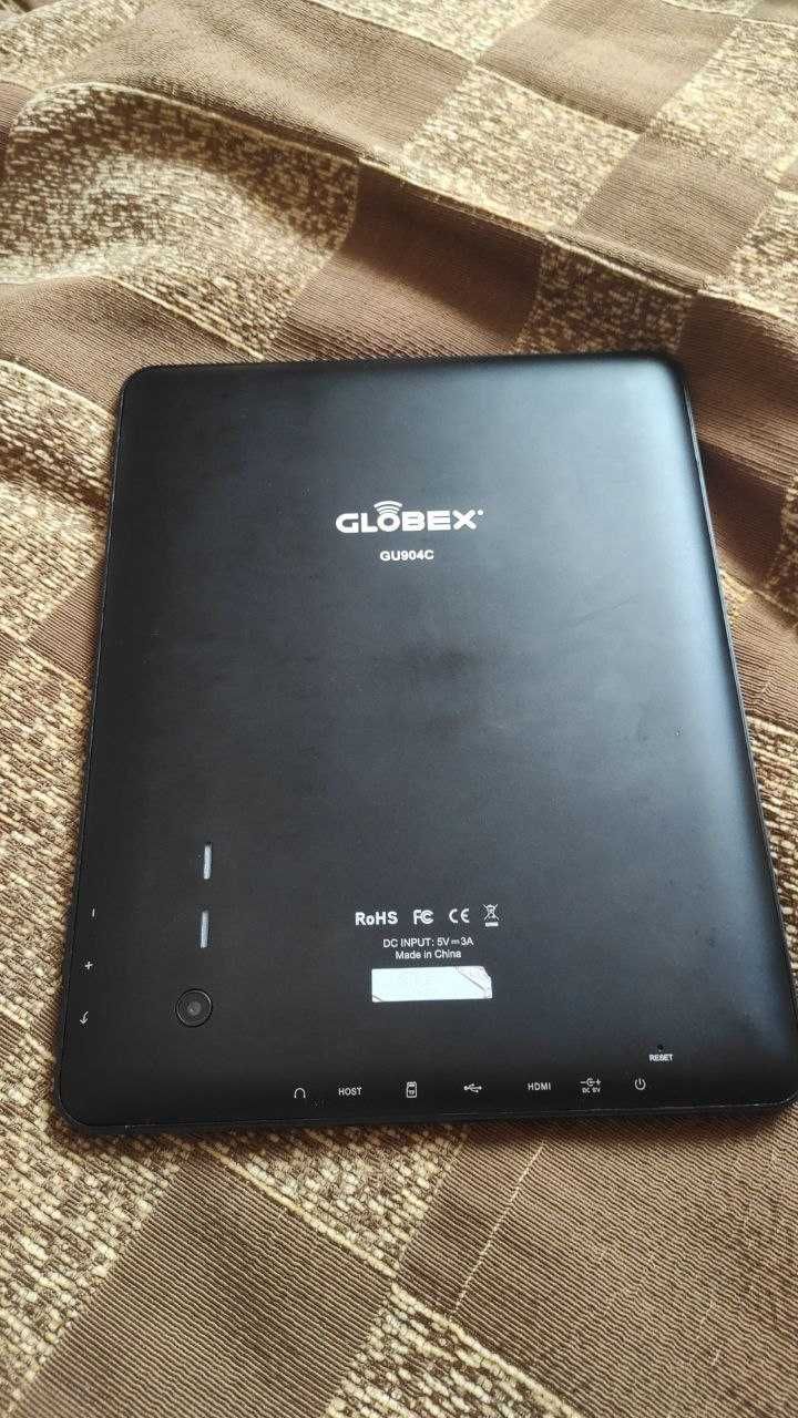 Планшет Globex 904C