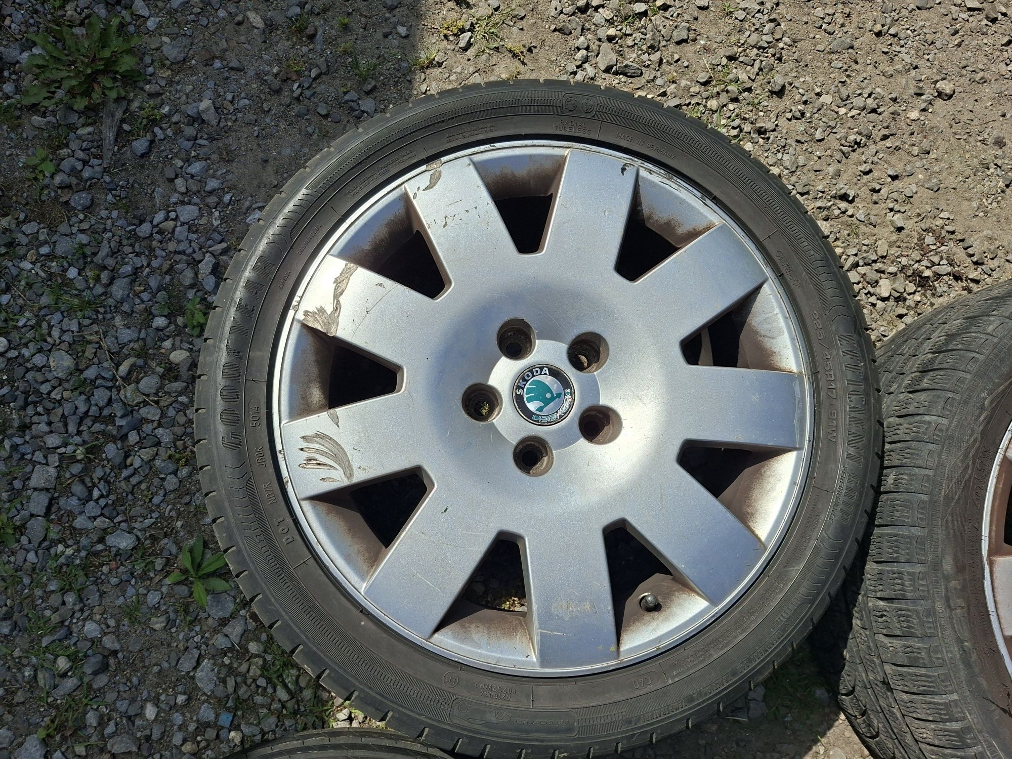 Alufelgi Koła skoda octavia II 5x112 et37 17" a4 a6 passat