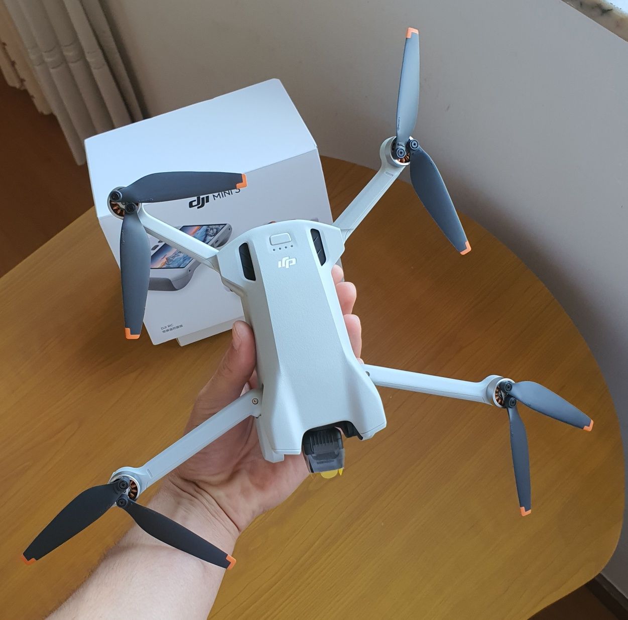 Dji Mini 3 com comando RC