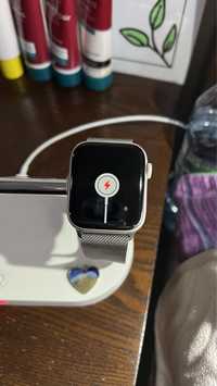 Apple Watch serii 5, 44 mm, silver aluminium GPS