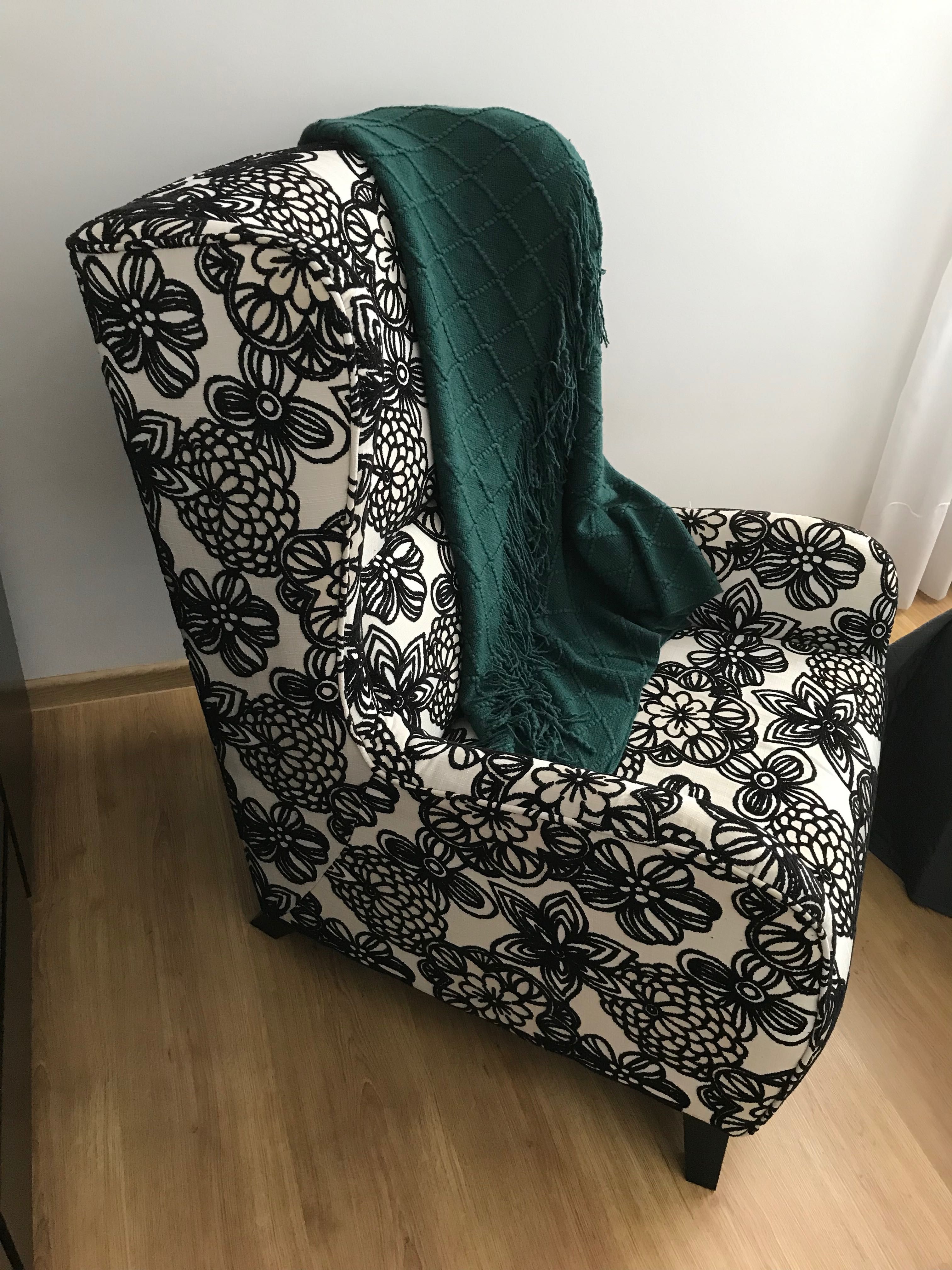 Piękny fotel uszak + puf .Zrobiony na zamówienie