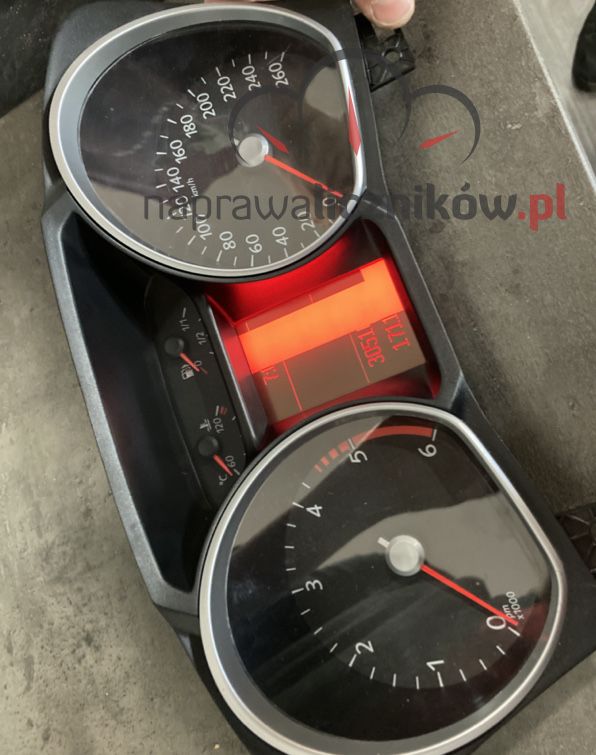 Wysyłkowa naprawa licznika Mercedes Audi BMW VW Skoda Ford Opel KIA