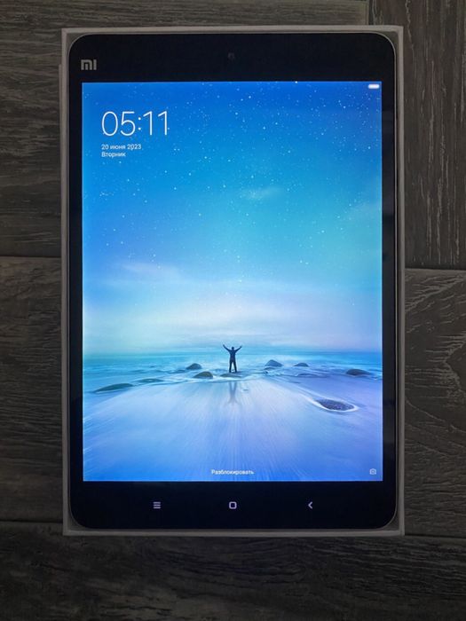 Xiaomi Mi Pad 2 + чехол