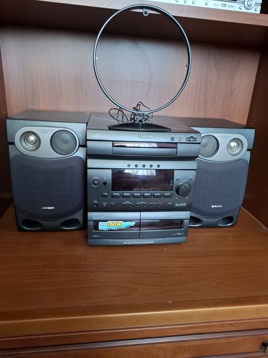 Музичний центр SAMSUNG  MAX-550