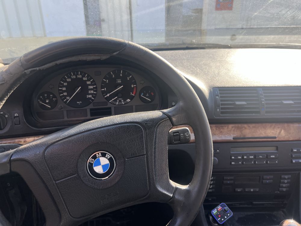 Bmw 532i 196cv