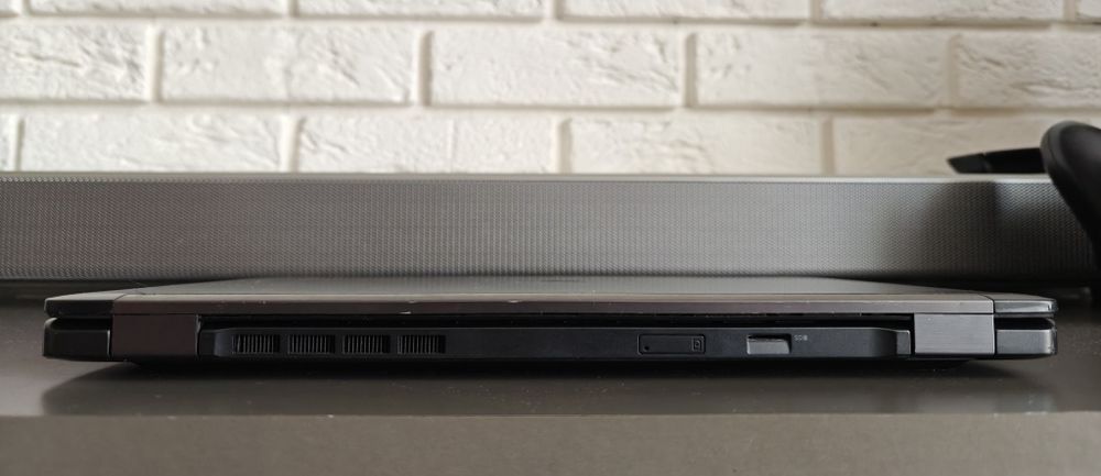 Dell Latitude 5280 – Intel Core i5, 8 GB RAM, SSD 256gb, bardzo dobry