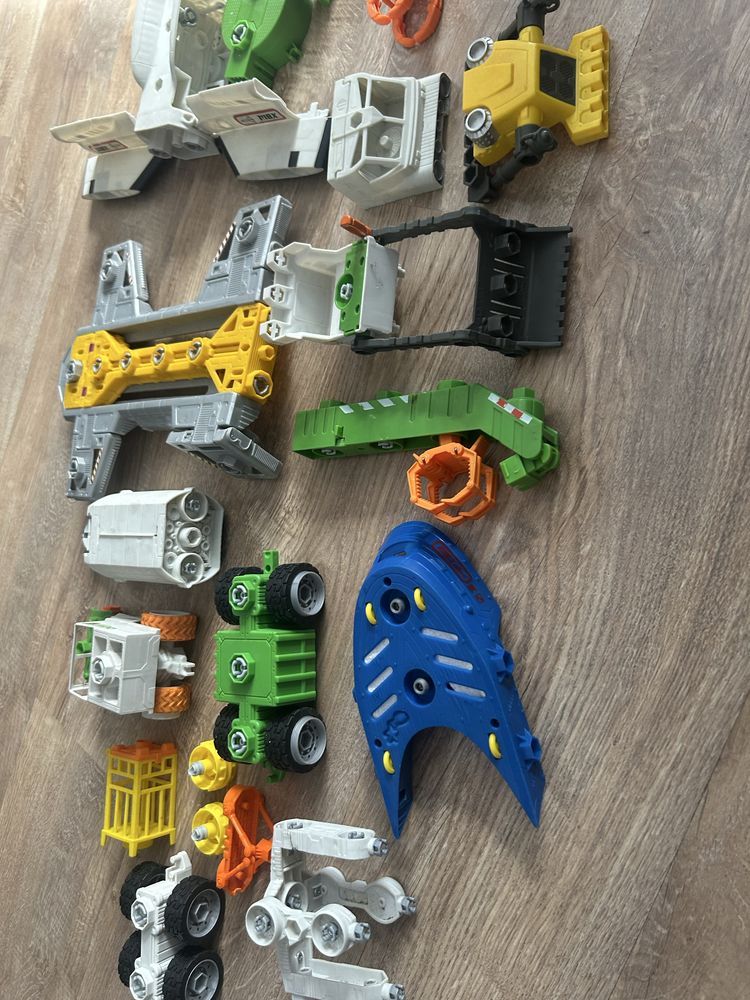 Zestaw elementow Matchbox do skladania pojazdow
