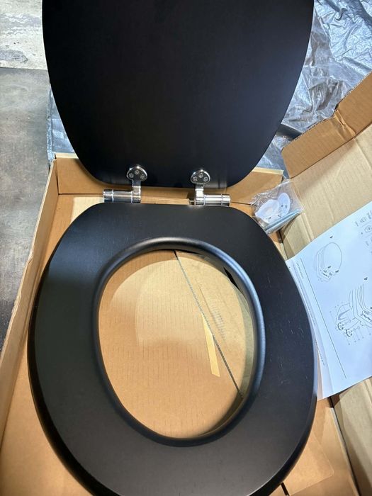 Sprzedam deski toaletowe