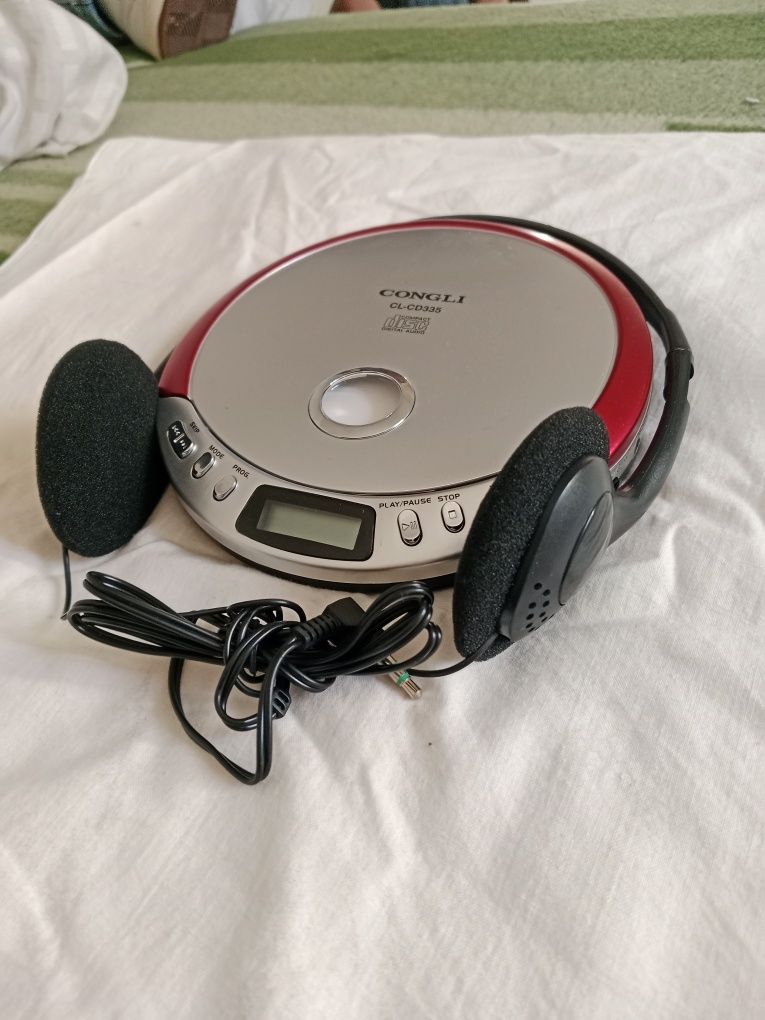 Durabrand CD player com auriculares incluídos
