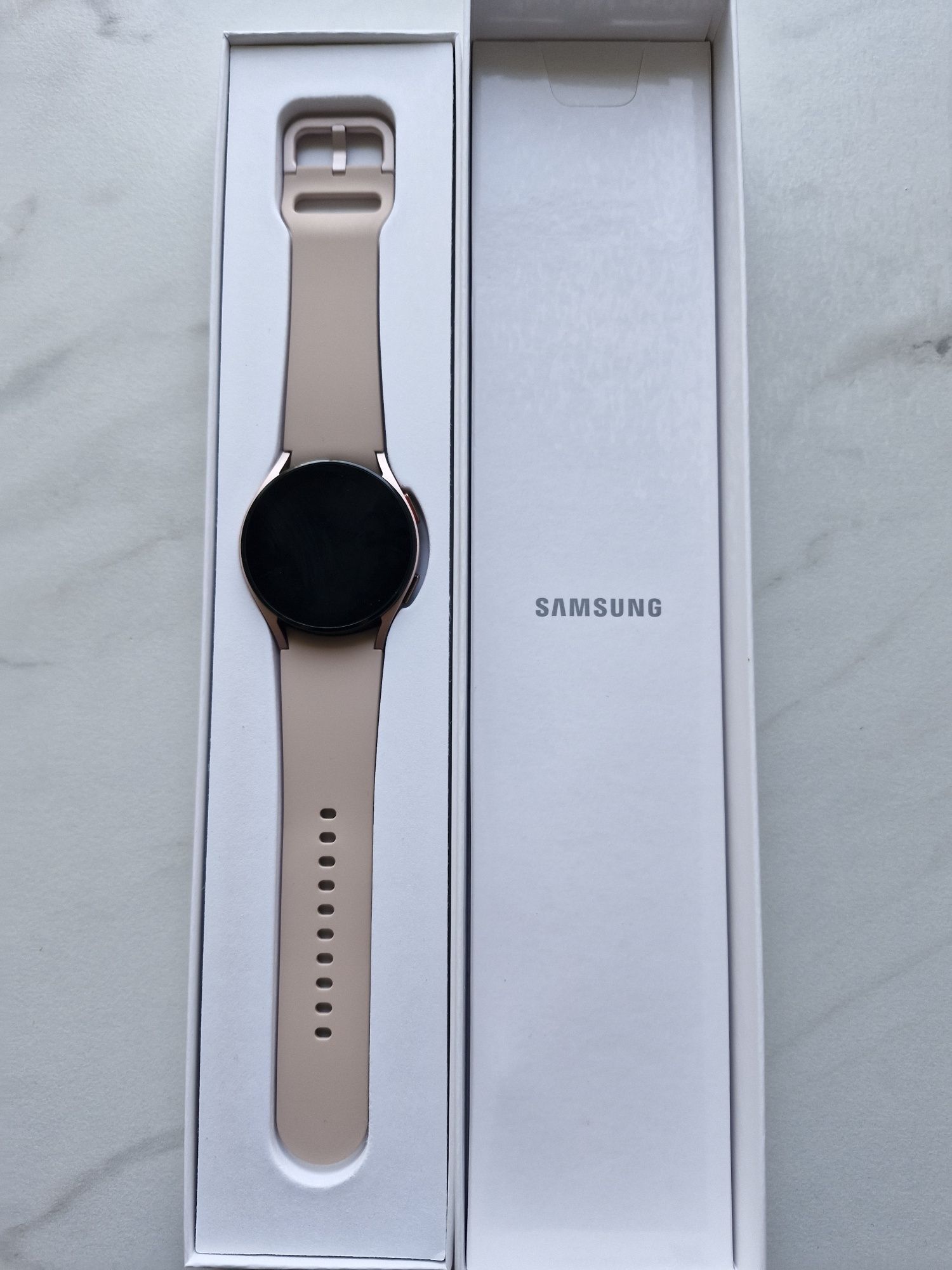 Годинник Samsung galaxy watch 4 новий