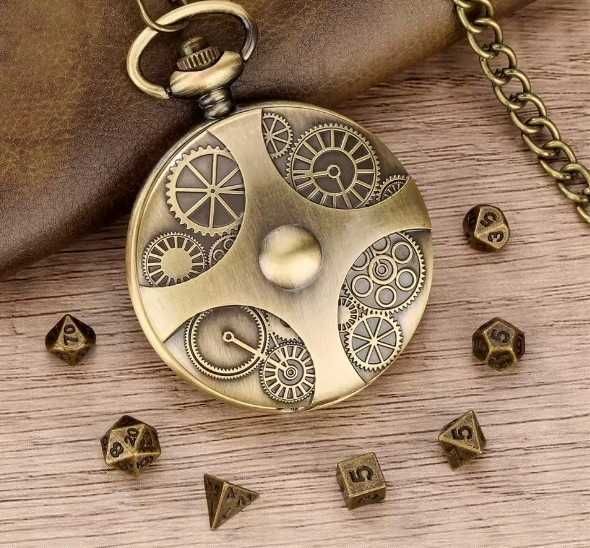 Zegarek kieszonkowy z kostkami DND z łańcuszkiem metalowe Brązowy