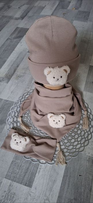 Rezerwacja czapka chusta