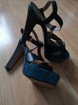 Sprzedam buty Gino Rossi rozmiar 39