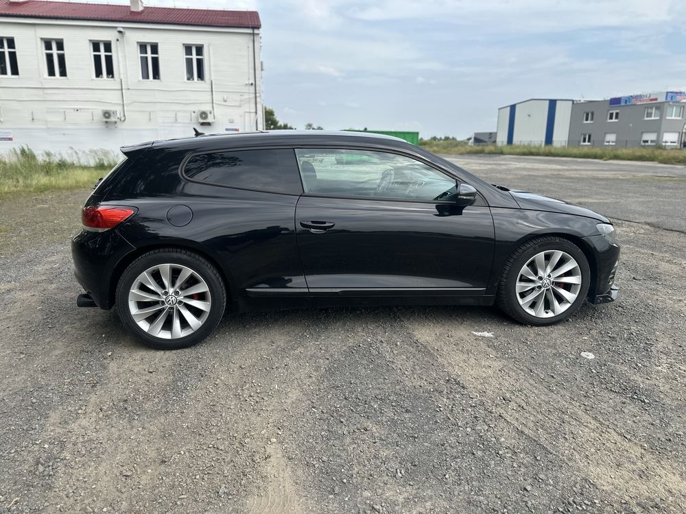 Volkswagen Scirocco 2.0tsi DSG