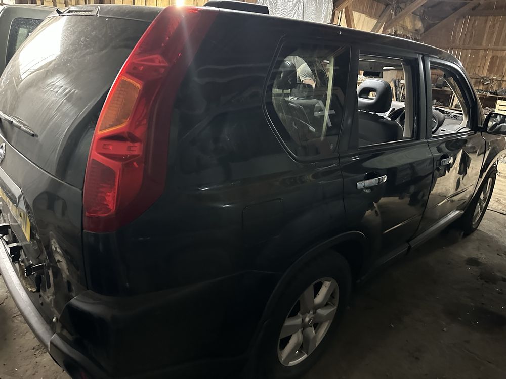 Разборка ниссан x-trail t31, t30  двигатель коробка кузов компрессор