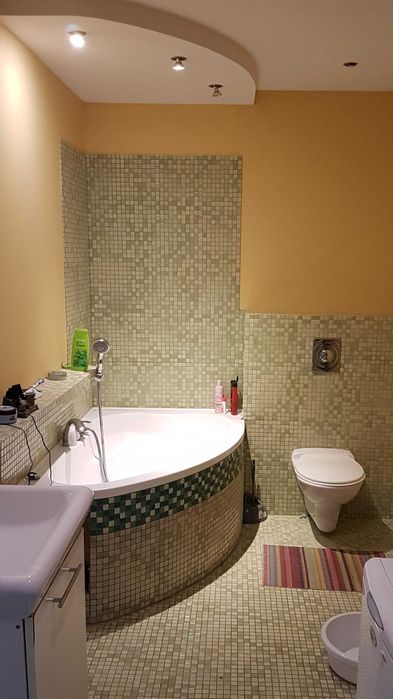 Samodzielny pokój z parkingiem