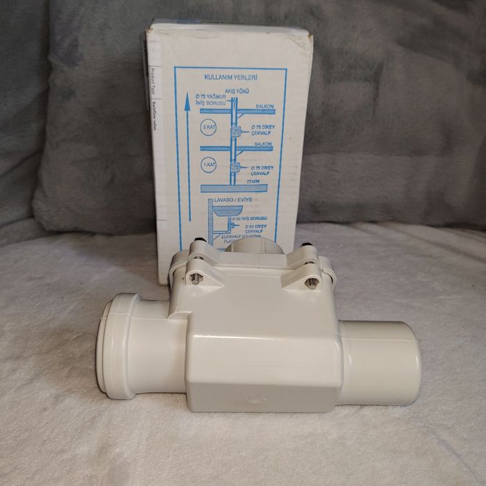 Zawór z blokadą do kanalizy