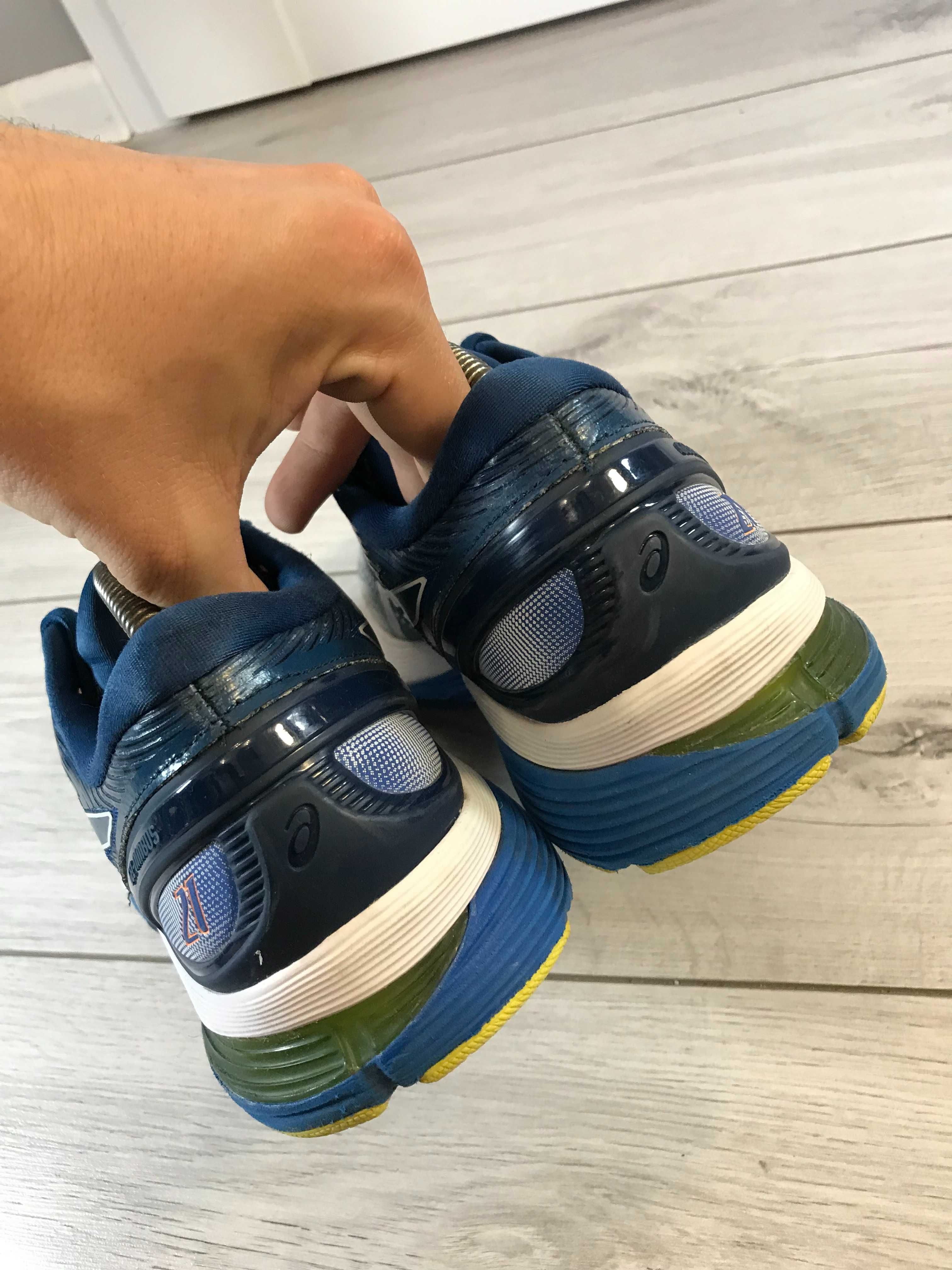 Buty do biegania ASICS Gel-Nimbus rozm. 44