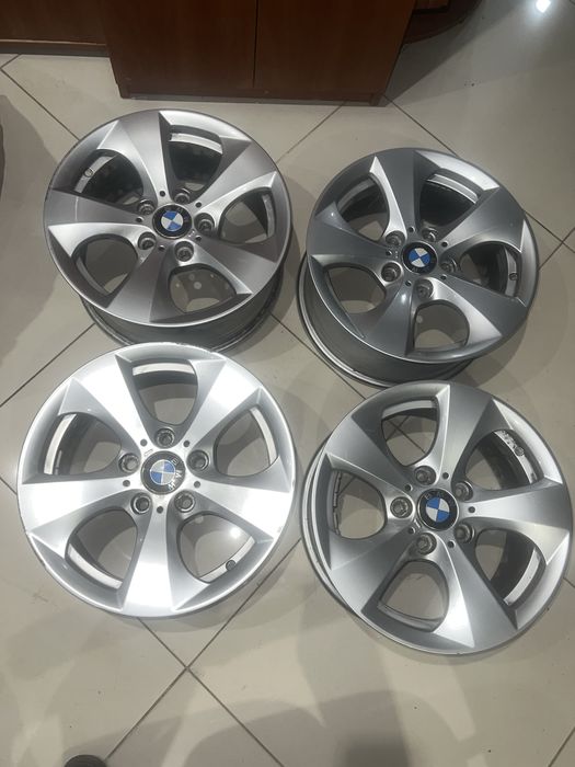 Оригинальные диски BMW Style 390 R16 с F30