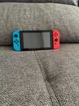 Nova Nintendo Switch V2 com Pokémon Arceus Legends-Utilizada 2/3 vezes